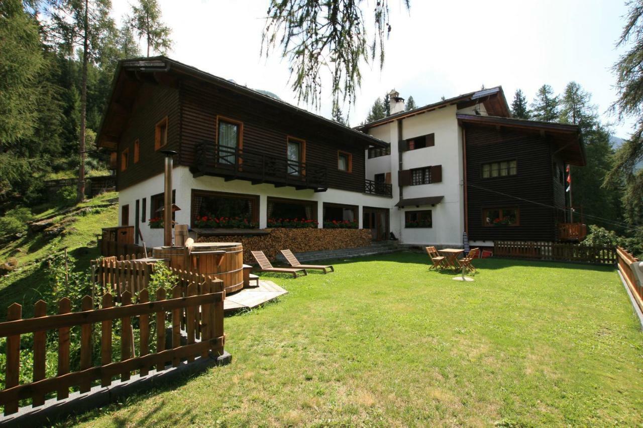 Albergo Villa Anna Maria Champoluc Exterior foto