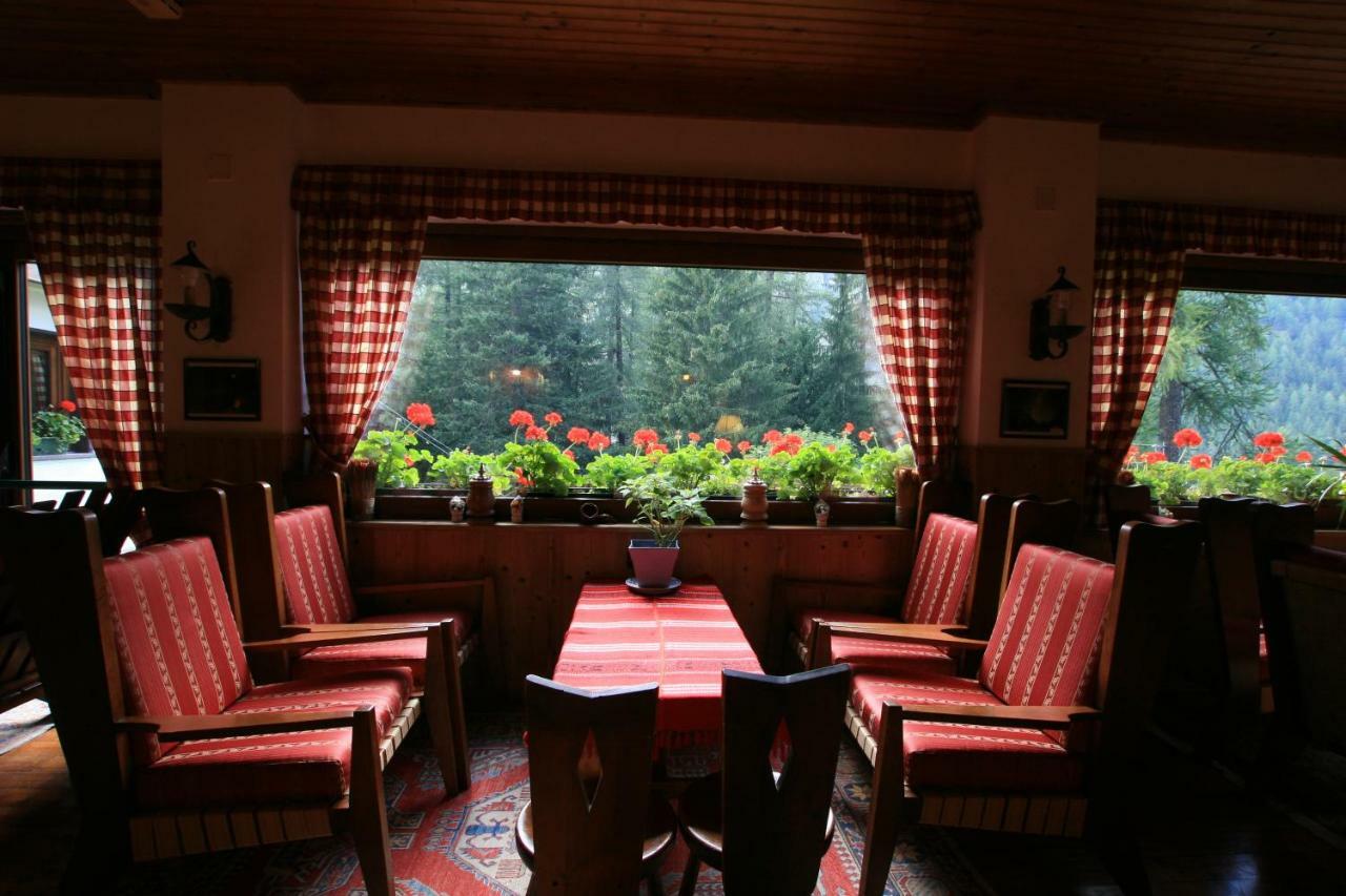 Albergo Villa Anna Maria Champoluc Exterior foto